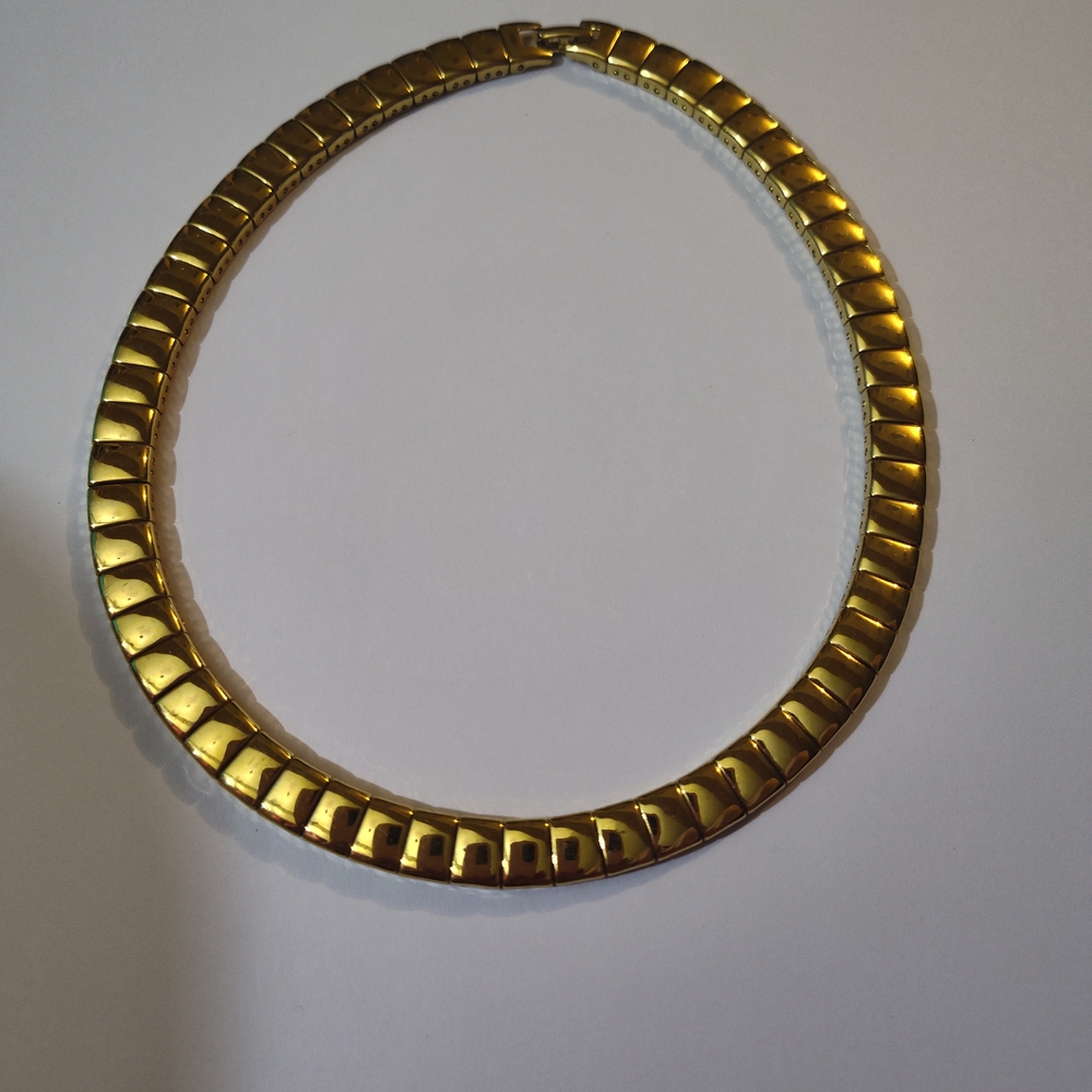 Napier Brand Elegant Gold Necklace